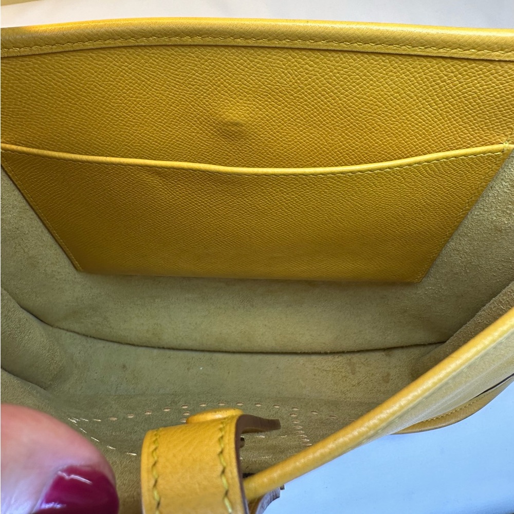 Hermes Evelyne PM Petit Modele Mustard Yellow Palladium HDW Square M 2009 COA - Picture 15 of 17